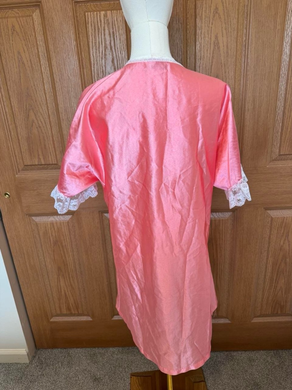 Pink Satin Lace-Trim Robe - Picture 3 of 7